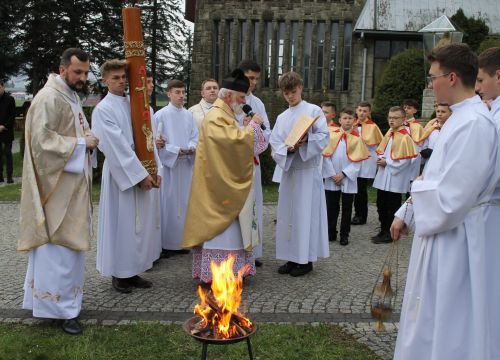 Poświecenie pokarmów, Wigilia Paschalna i Rezurekcja